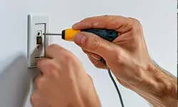 electrician_services_renowiz_dallas